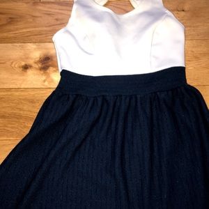White and navy blue dress